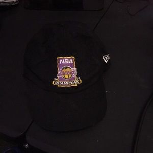 2001 Lakers NBA Champion hat